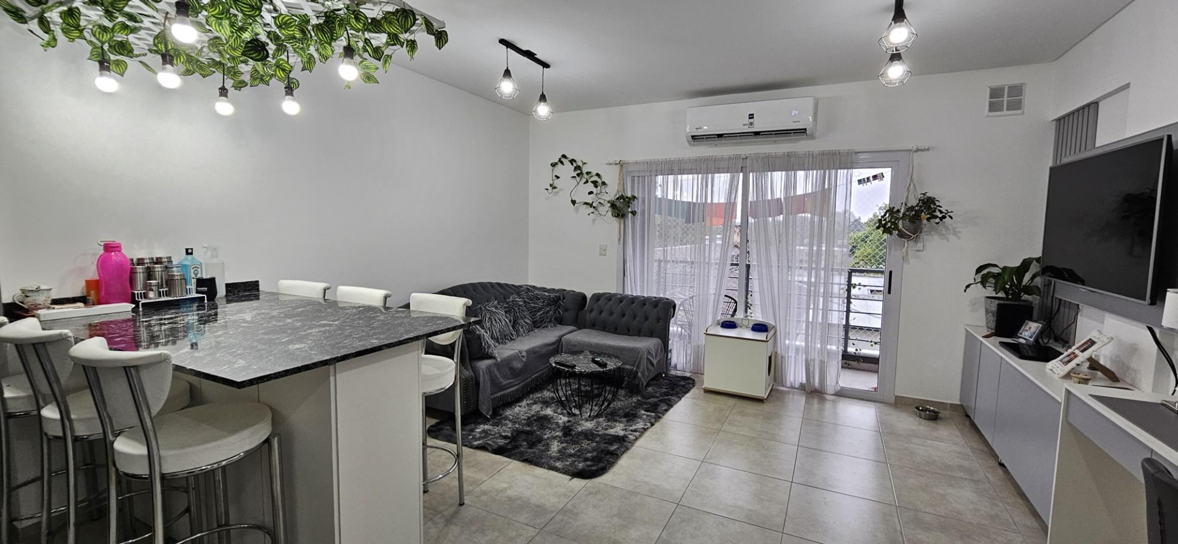 Rivadavia 22264 , Piso 3