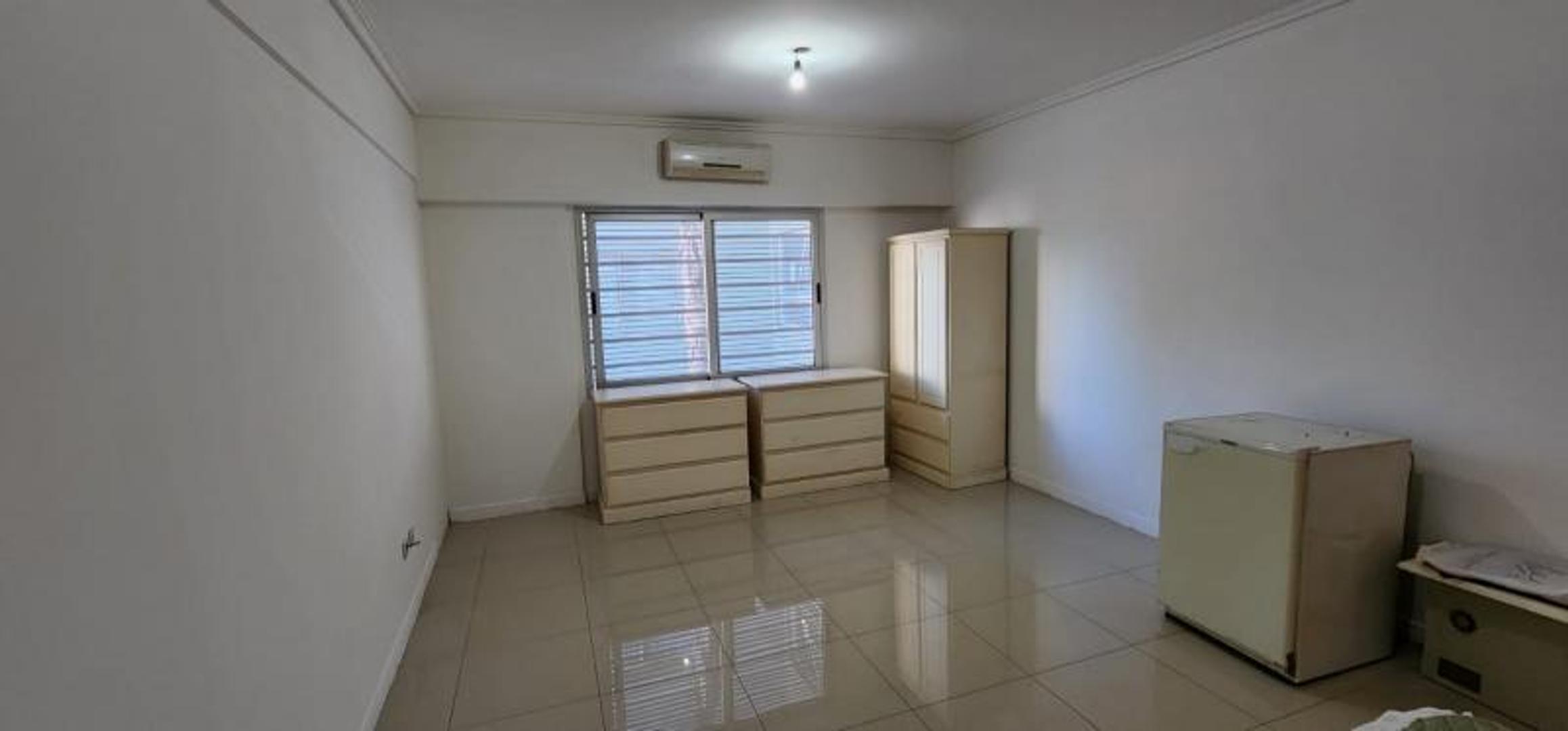 Departamento en Venta en Ramos Mejia, USD 45.000