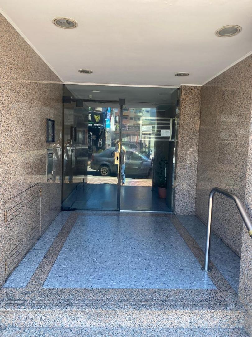 DEPARTAMENTO 2 AMBIENTES EXCELENTE UBICACION