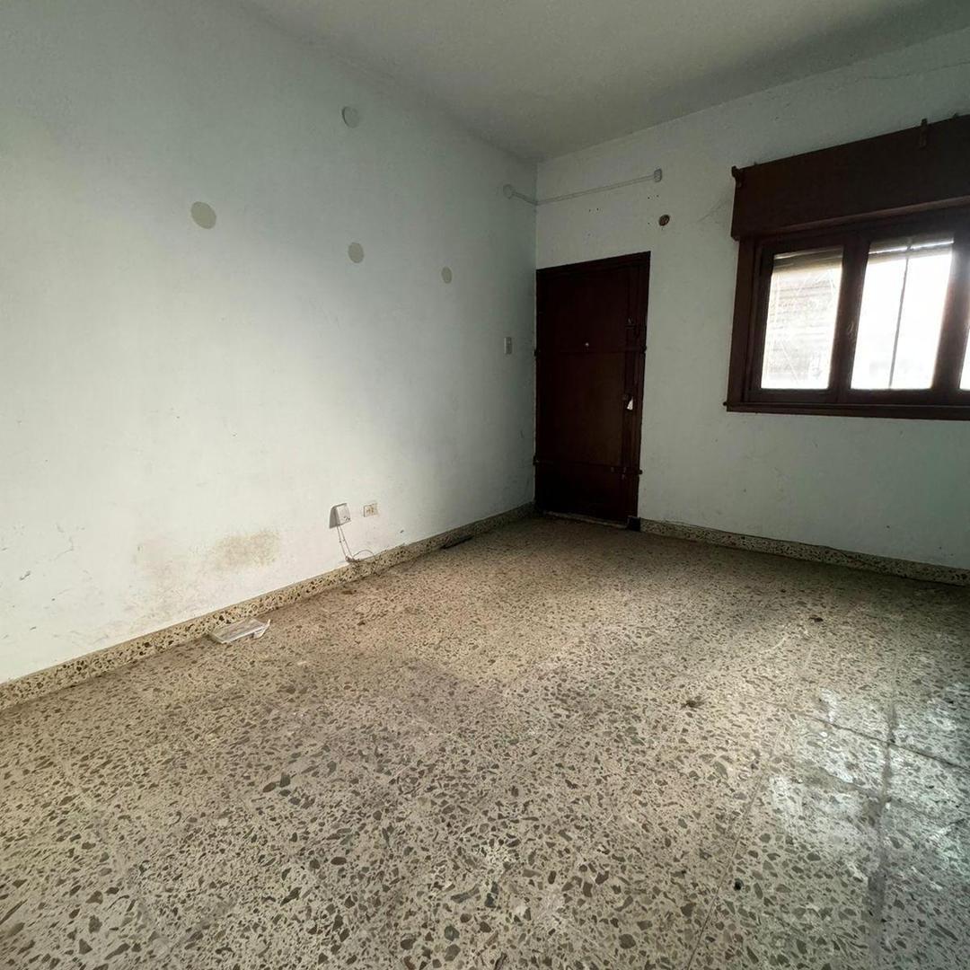 Casa en Venta en Rafael Calzada, USD 75.000