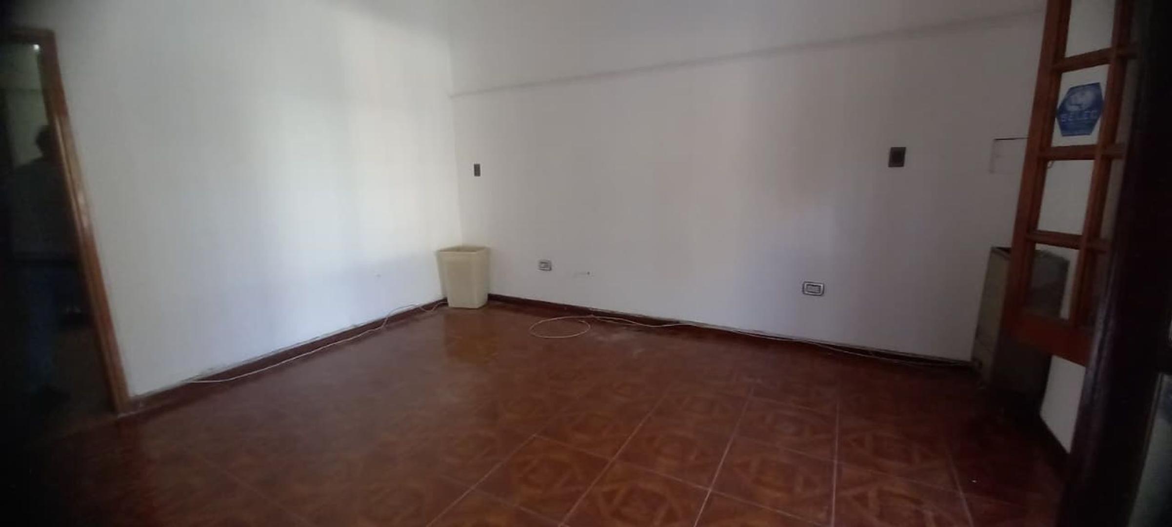 VENTA CASA 4 DOR B° PARQUE CAPITAL APTA CREDITO