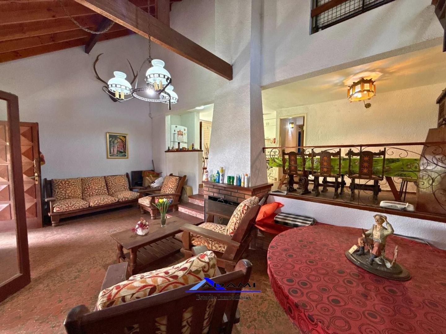 Depto Tipo Casa en Venta con 1 cocheras