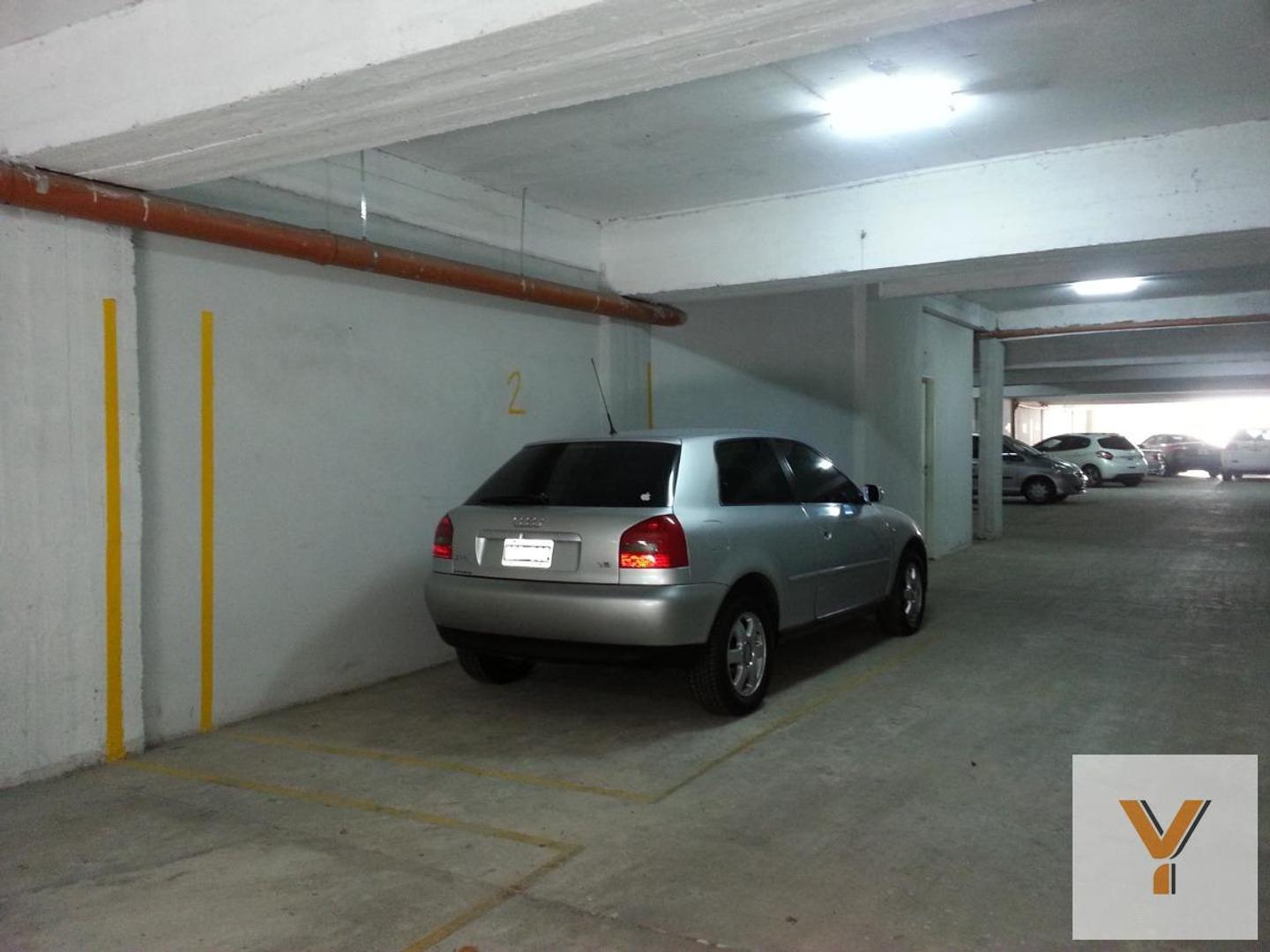 Cochera cubierta en venta - 15Mts2 - Villa Devoto
