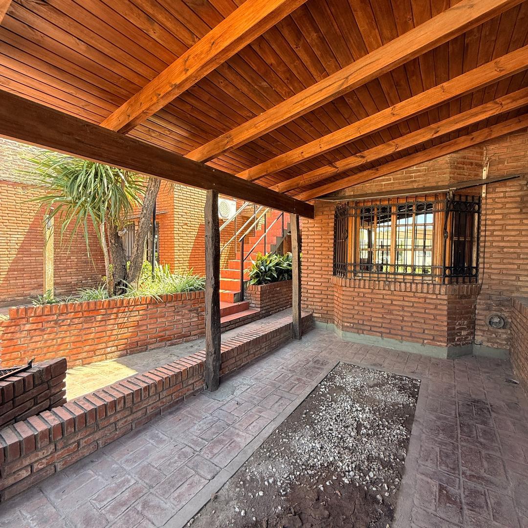 Depto Tipo Casa en Venta de 4 ambientes