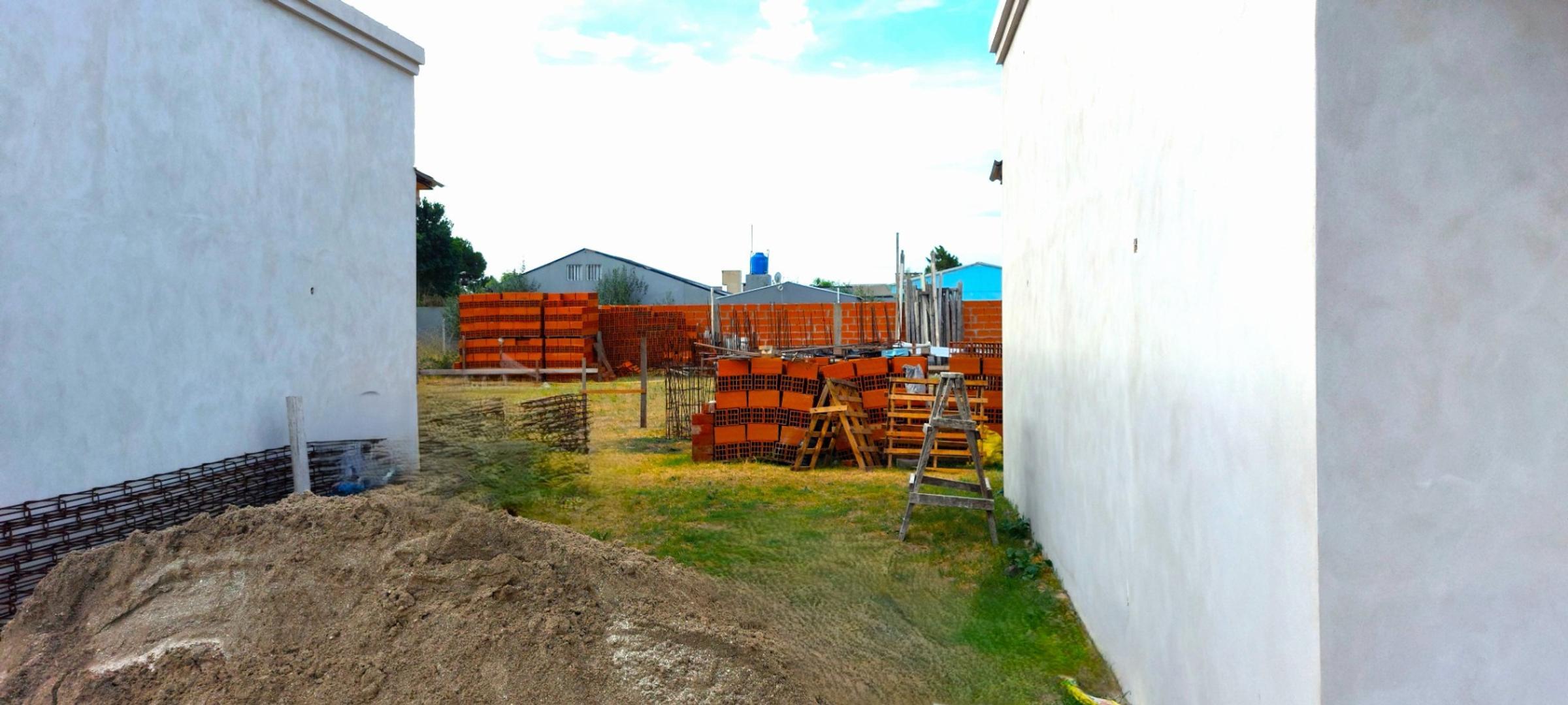 HERMOSAS CASAS PH DE 3 AMBIENTES CON COCHERA