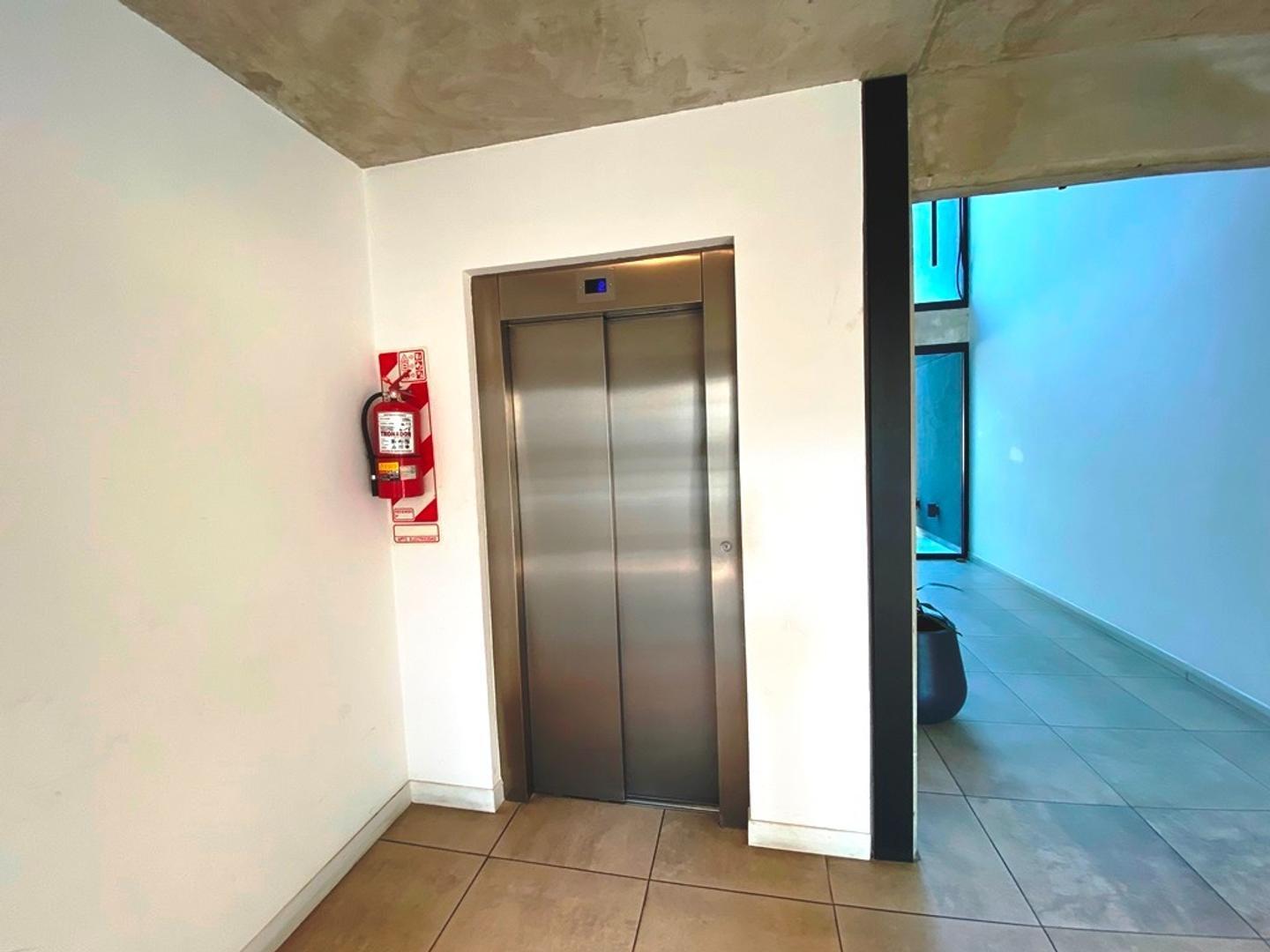 Departamento en Venta en Castelar, USD 453.000