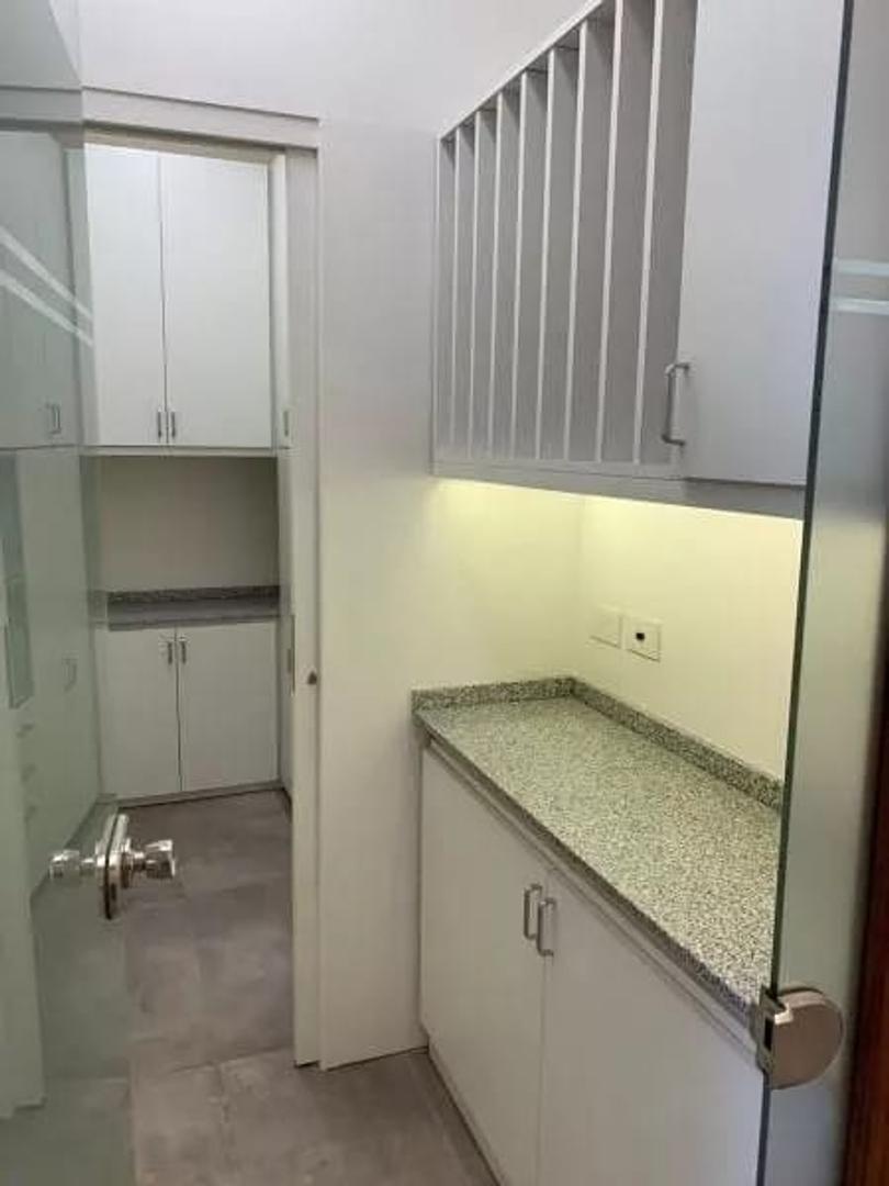 Local en Venta en Bella Vista, USD 350.000