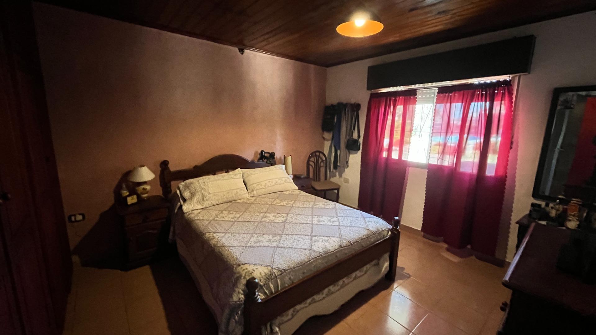 CASA EN VENTA - LOS PIONEROS