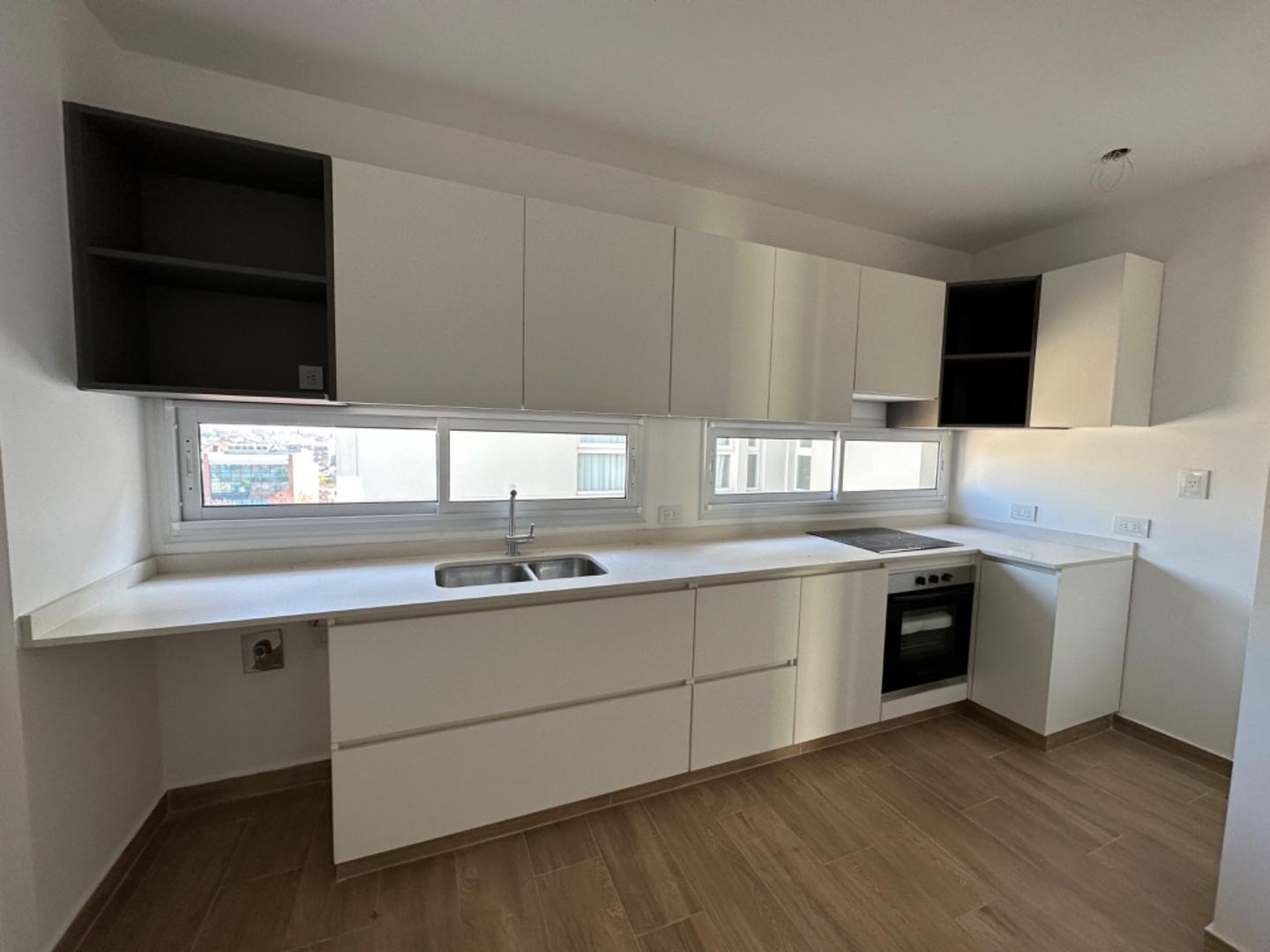 Departamento en Alquiler con 1 cocheras