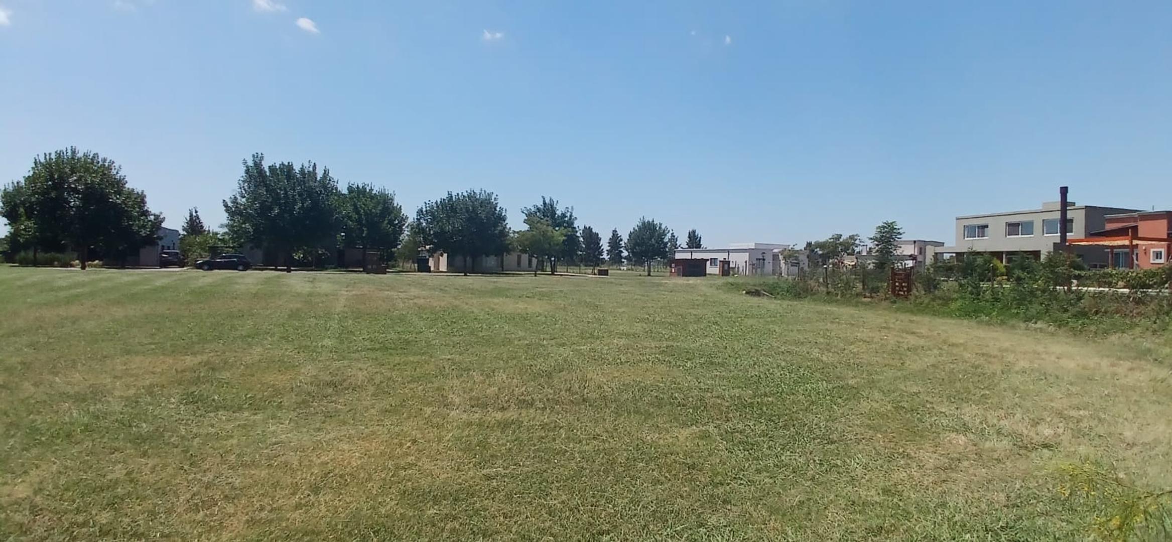 Terreno en Venta de 878,0 m2
