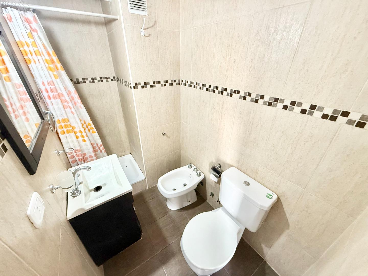 Departamento 2 ambientes con 1 baño