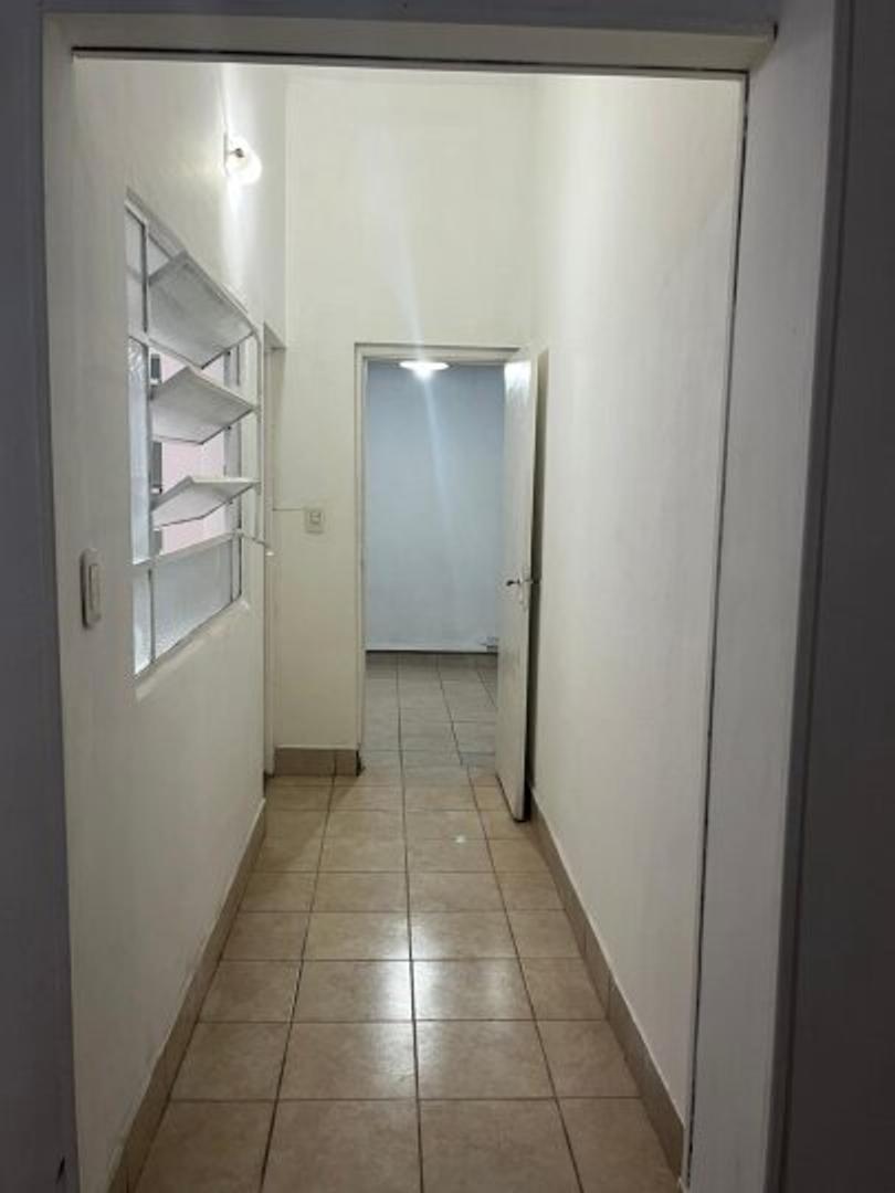 Depto Tipo Casa en Alquiler en La Tablada, $ 300.000