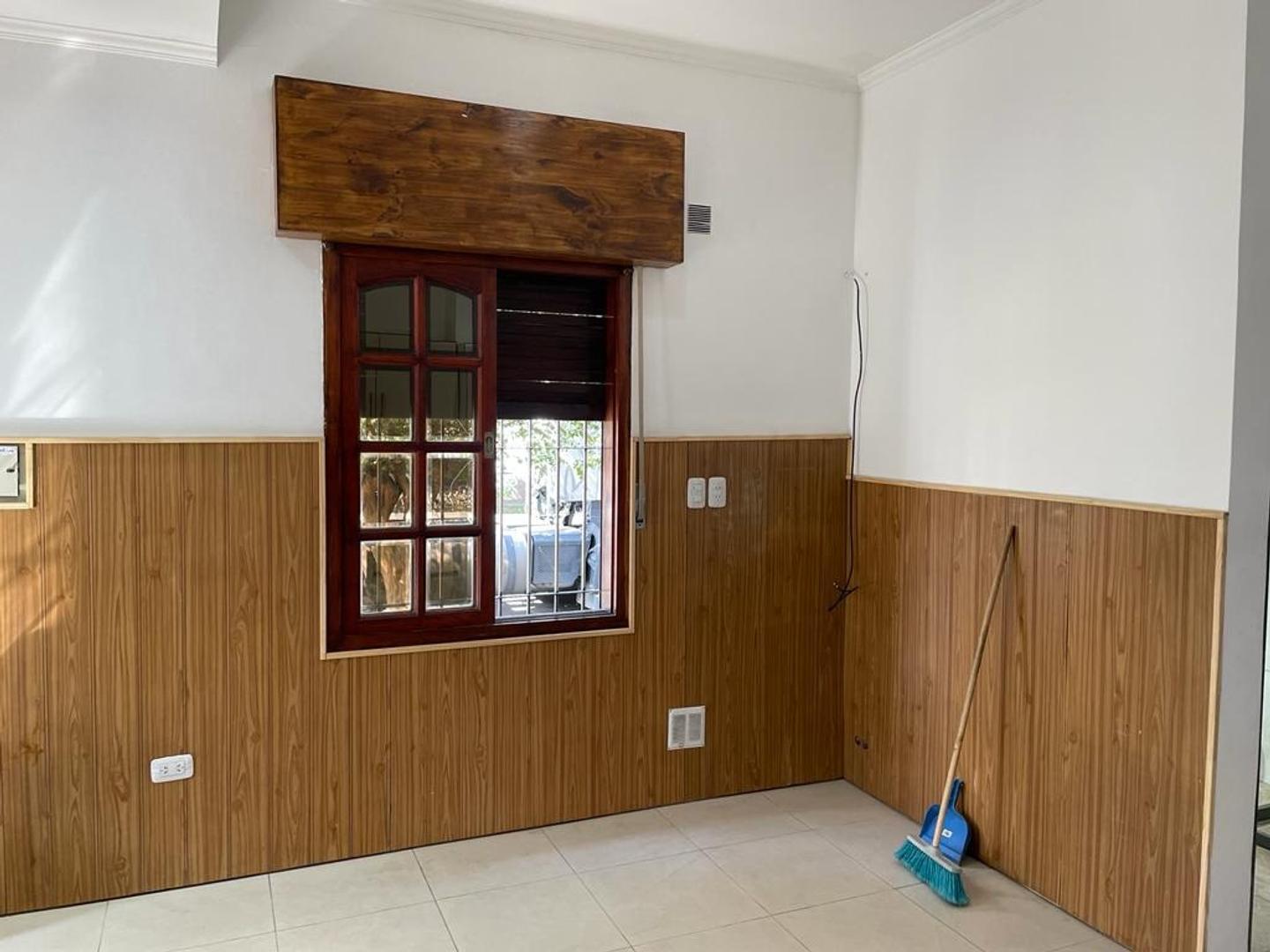 Depto Tipo Casa 2 ambientes con 1 baño