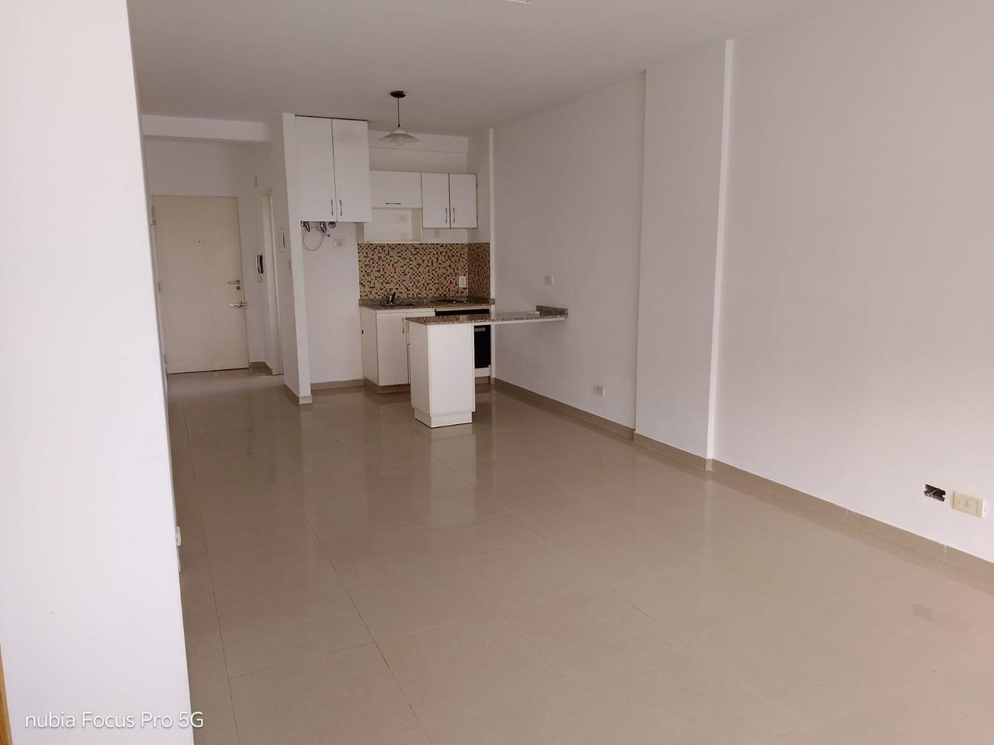 Departamento en Alquiler en Caballito, $ 420.000