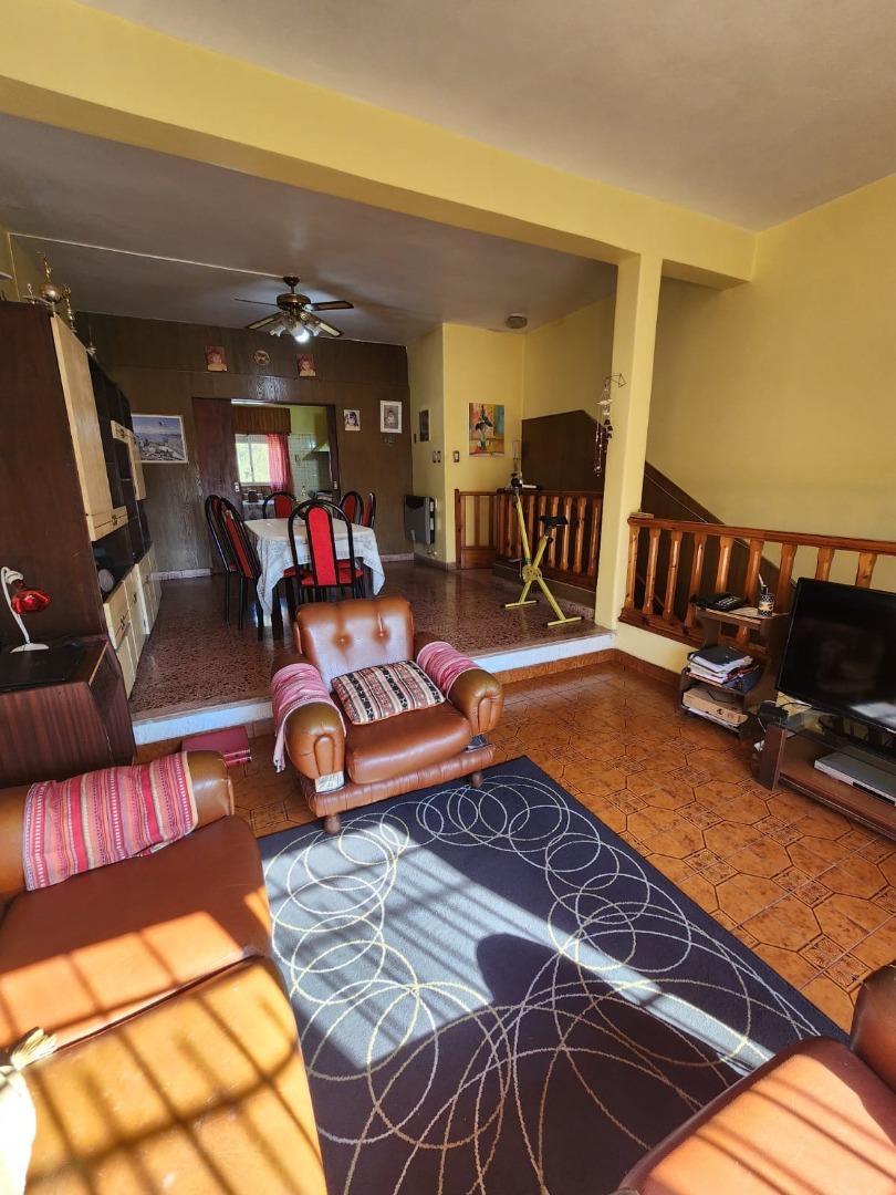 Almirante Cordero 5745 , Piso 1