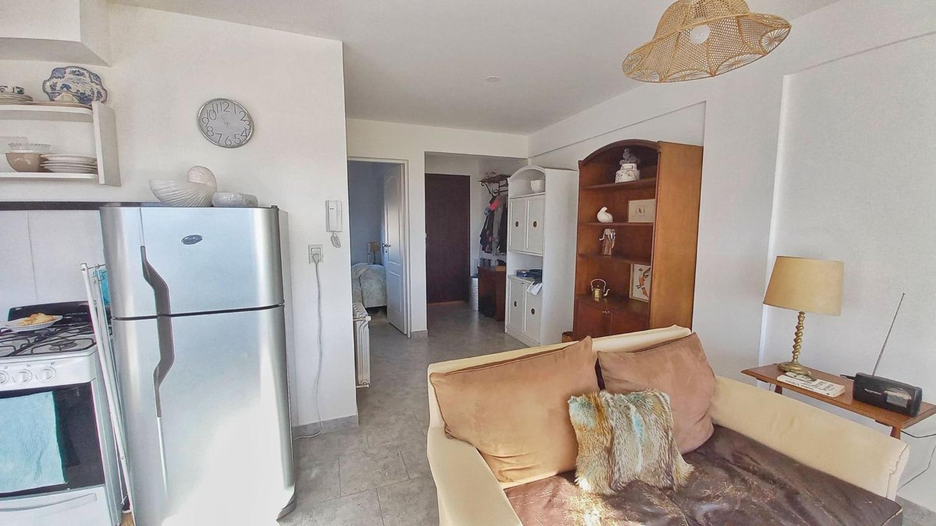 Departamento 2 ambientes con 1 baño