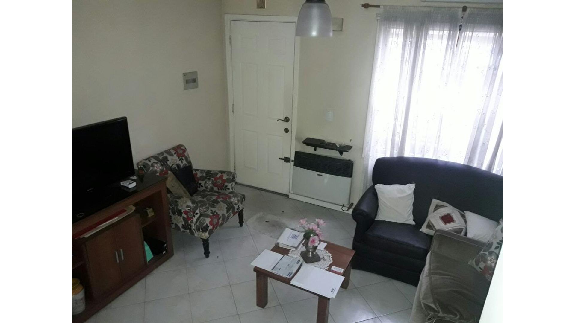 Domingo F Sarmiento 300