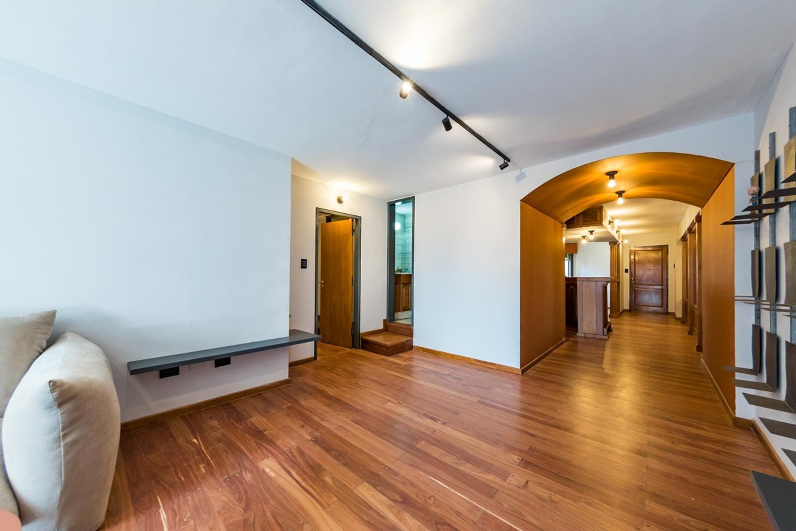 Departamento en Venta de 4 dormitorios