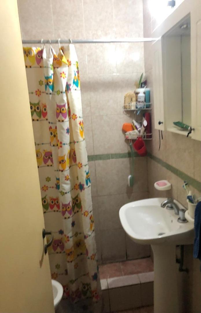 Depto Tipo Casa en Venta en Adrogue, USD 58.000