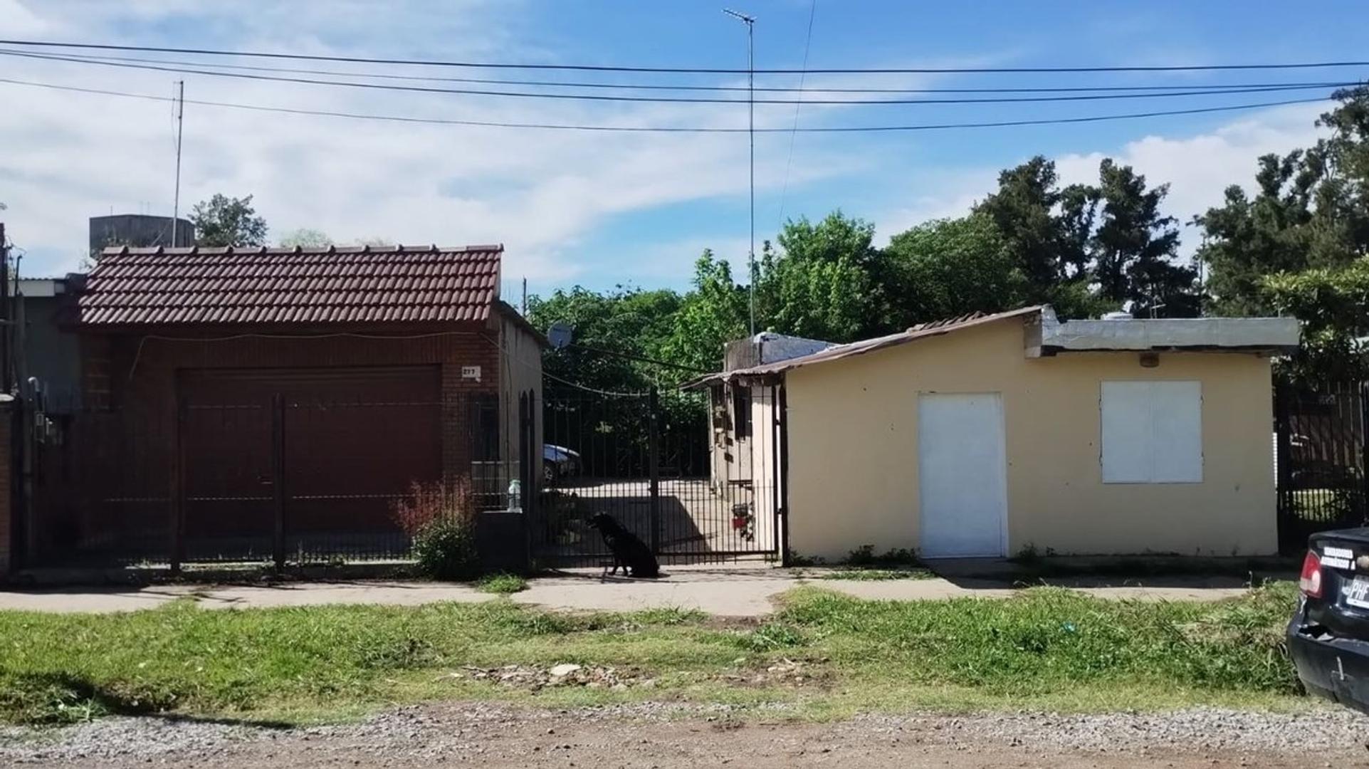 CASA Y LOCAL VENTA BURZACO FONDO LIBRE