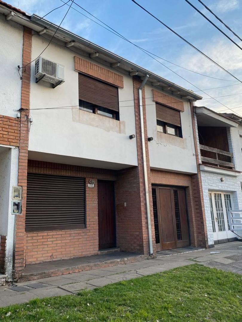 CASA EN BARRIO BANCO PROVINCIA