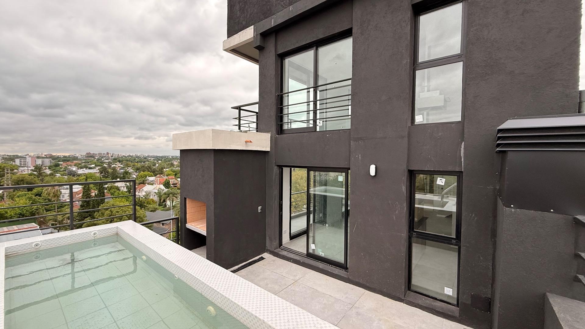 Luis Garcia 1000, Piso 8