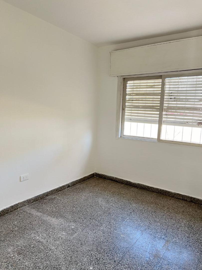 VENTA CASA SANTA GENOVEVA