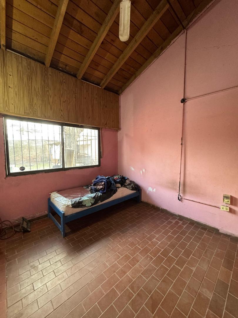 Casa en Venta con 5 cocheras