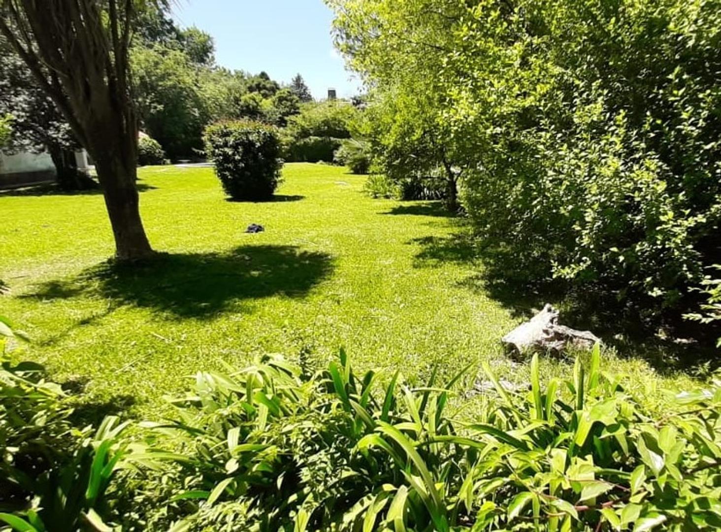 Terreno Carumbé 804m2 Parquizados