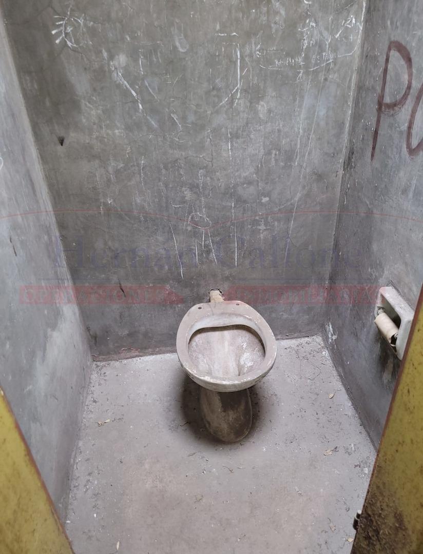 EXCELENTE GALPÓN DE 370 M² EN ALQUILER EN RAMOS MEJÍA