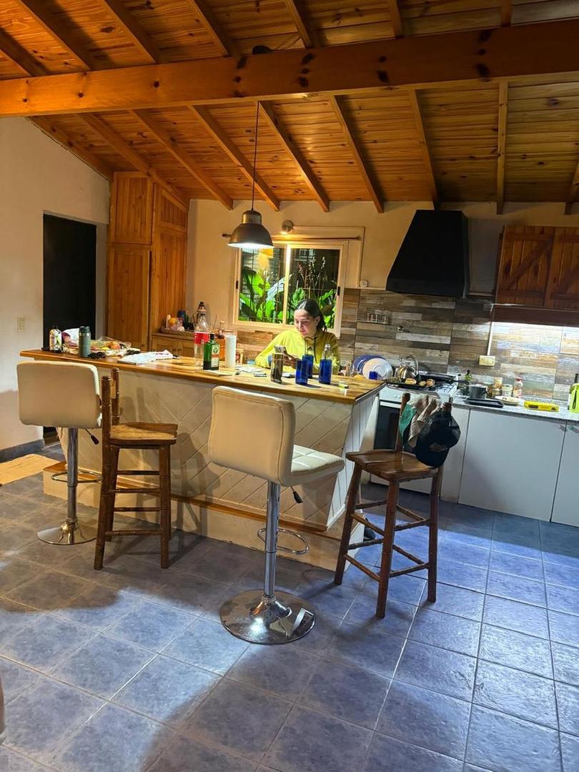 Quinta en Alquiler con 4 cocheras