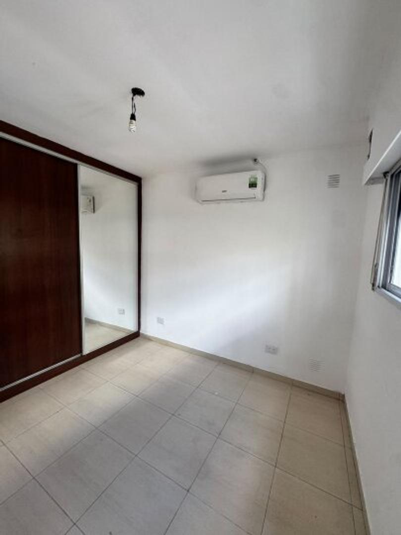 Depto Tipo Casa en Alquiler en Rosario, $ 830.000