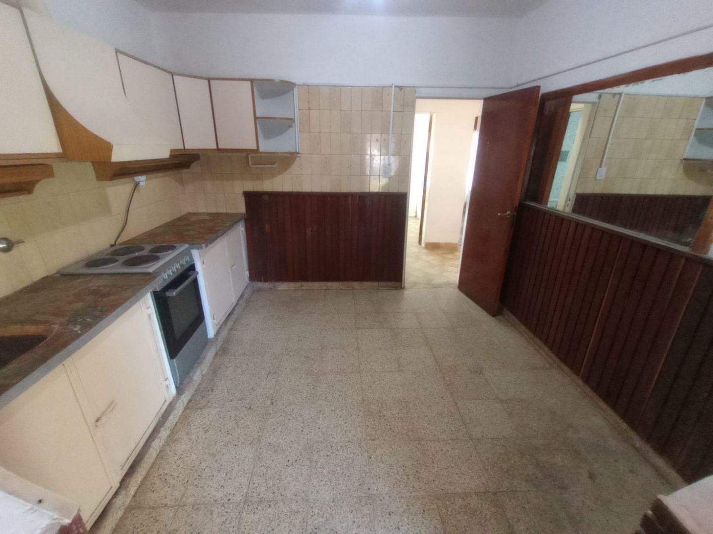 Casa - Alquiler - Argentina, San Miguel - Echeverria 438