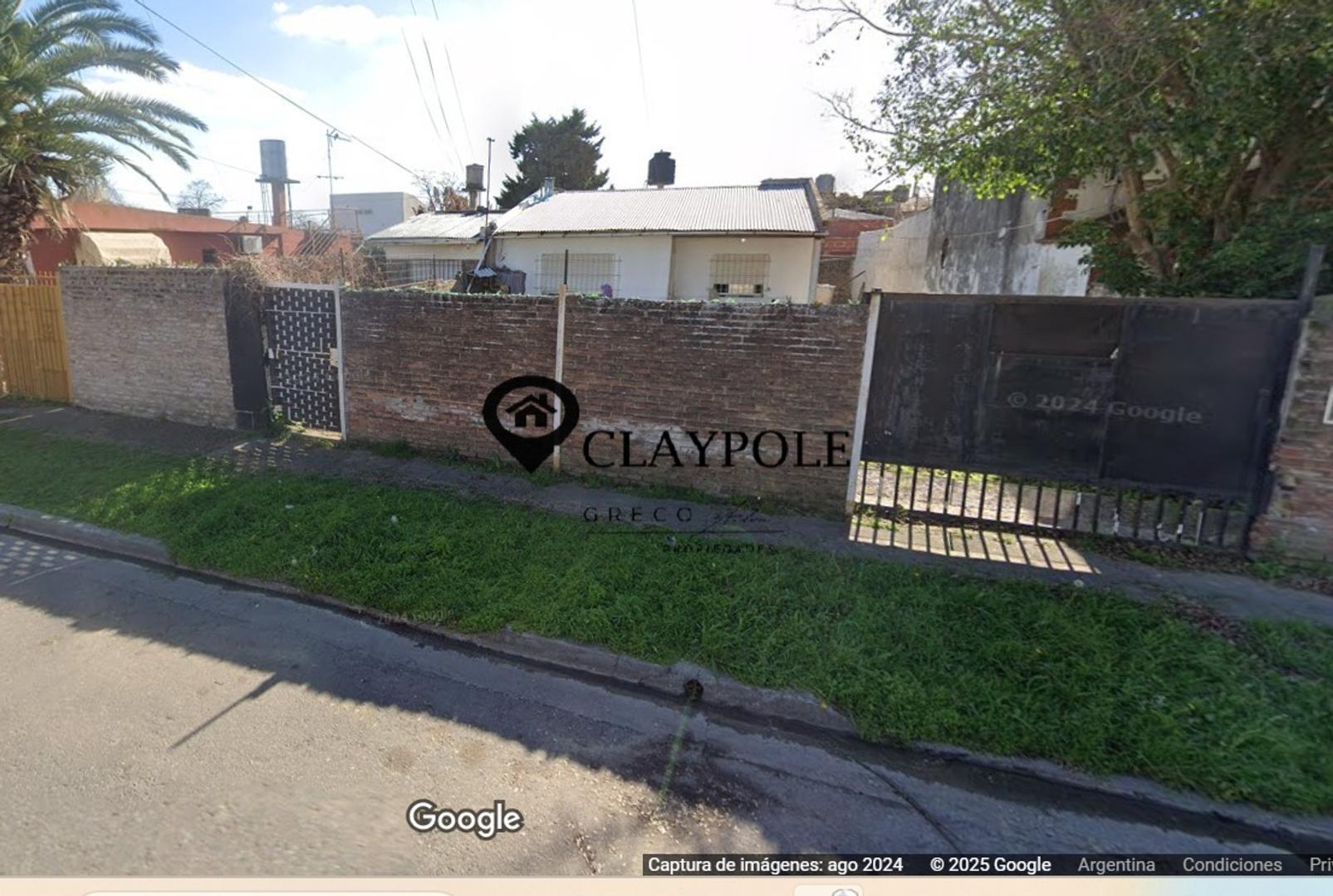 Propiedad con mucho potencial, Claypole centro
