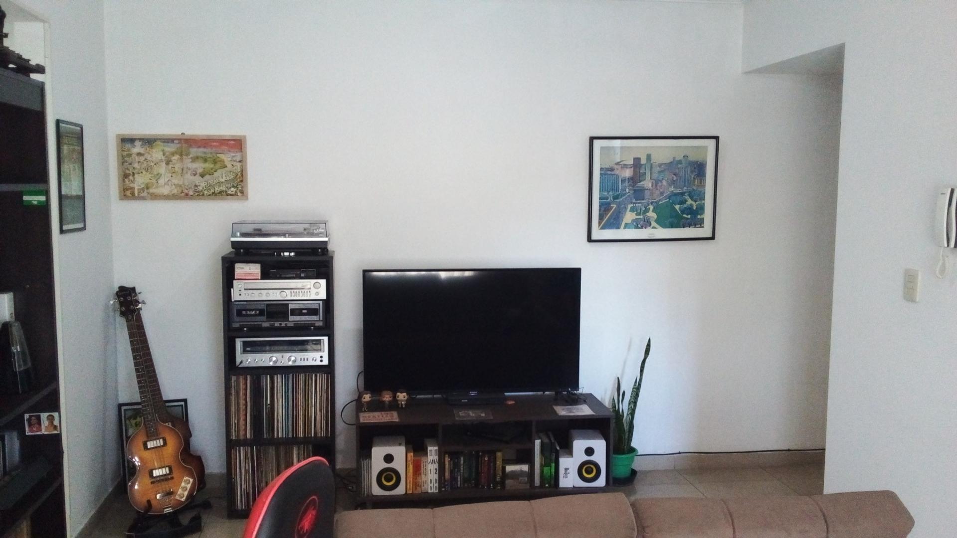 Departamento en Venta en Villa Dominico, USD 68.000