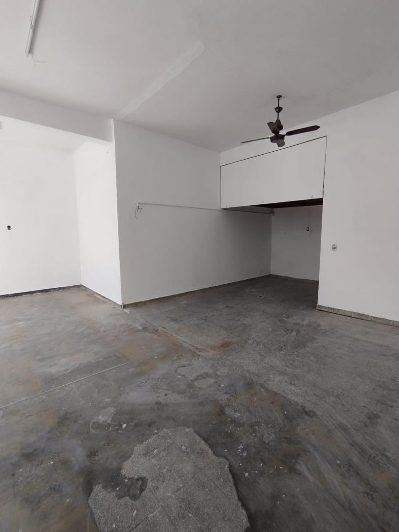 LOCAL COMERCIAL VILLA BALLESTER CENTRO COMERCIAL (JOSE HERNA