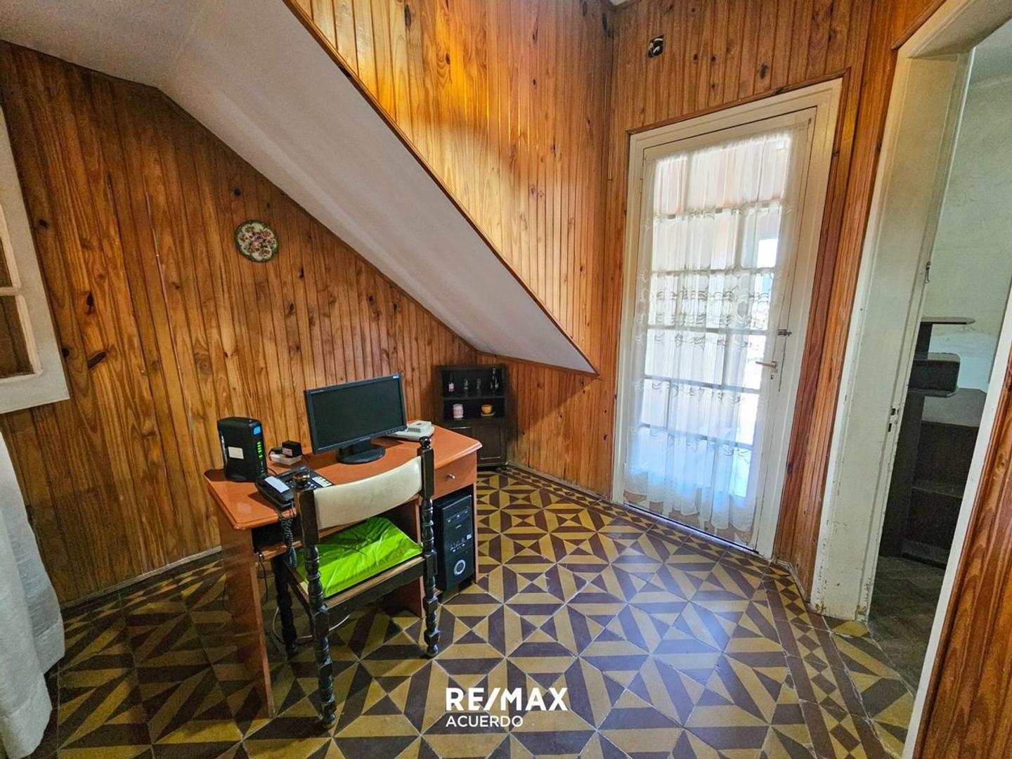 VENTA PH  DE 2 DOMI EN AV.SAVIO SAN NICOLAS