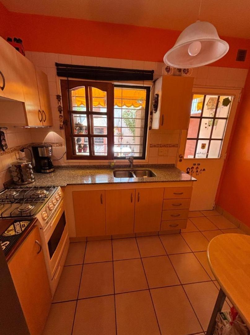 Casa 4 Amb con Patio Privado en Complejo Cerrado Florida