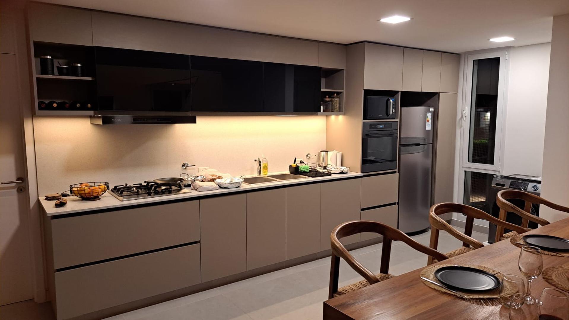 Casa en Alquiler Temporal en Los Acantilados, USD 250