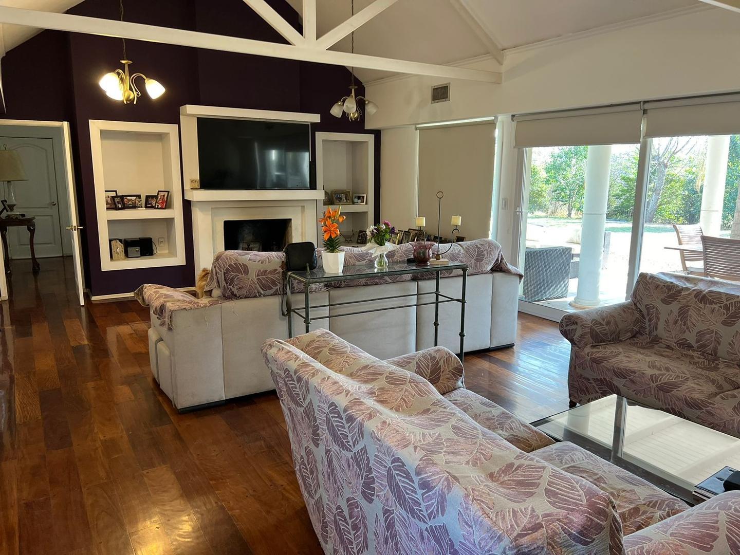 Casa en Venta al Este