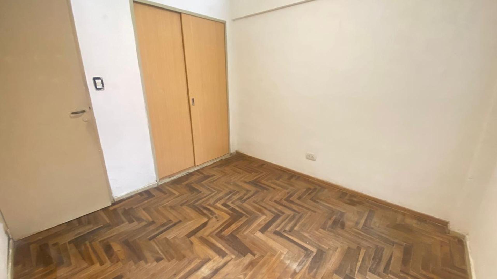 Departamento en Alquiler en Caballito, $ 400.000