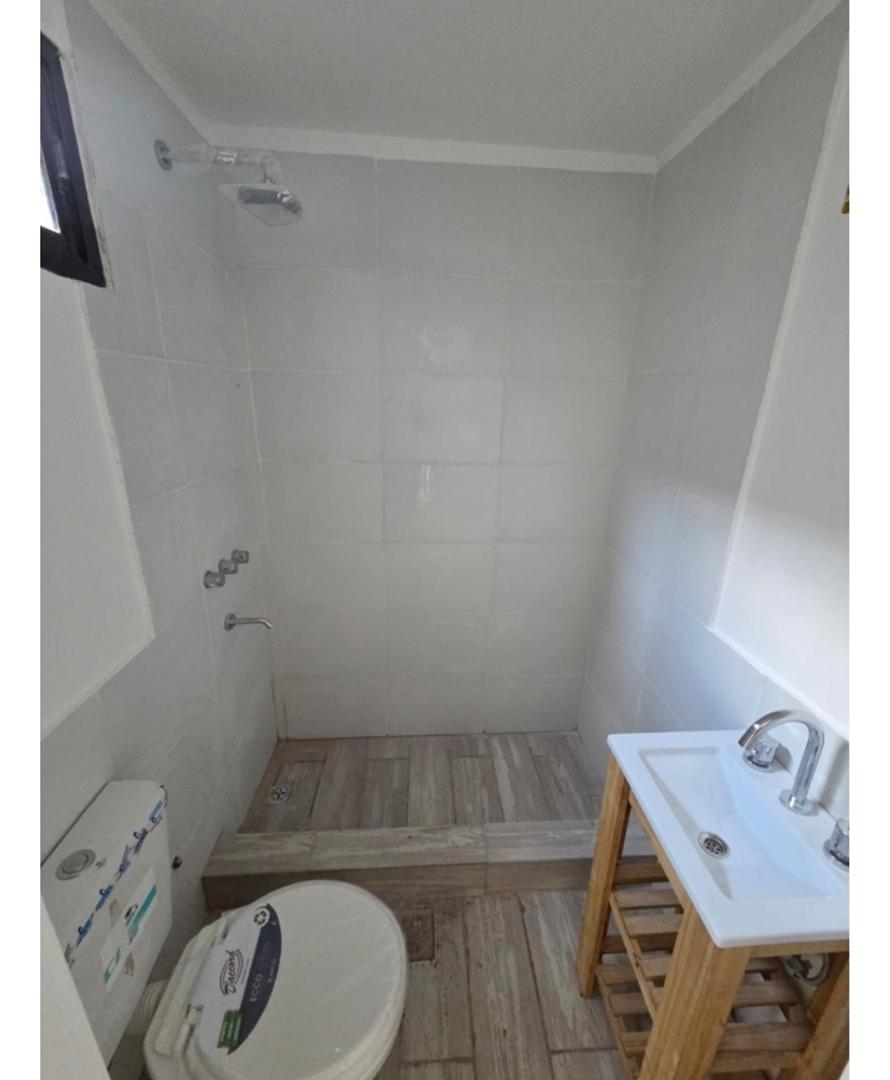 Depto Tipo Casa 2 ambientes con 1 baño