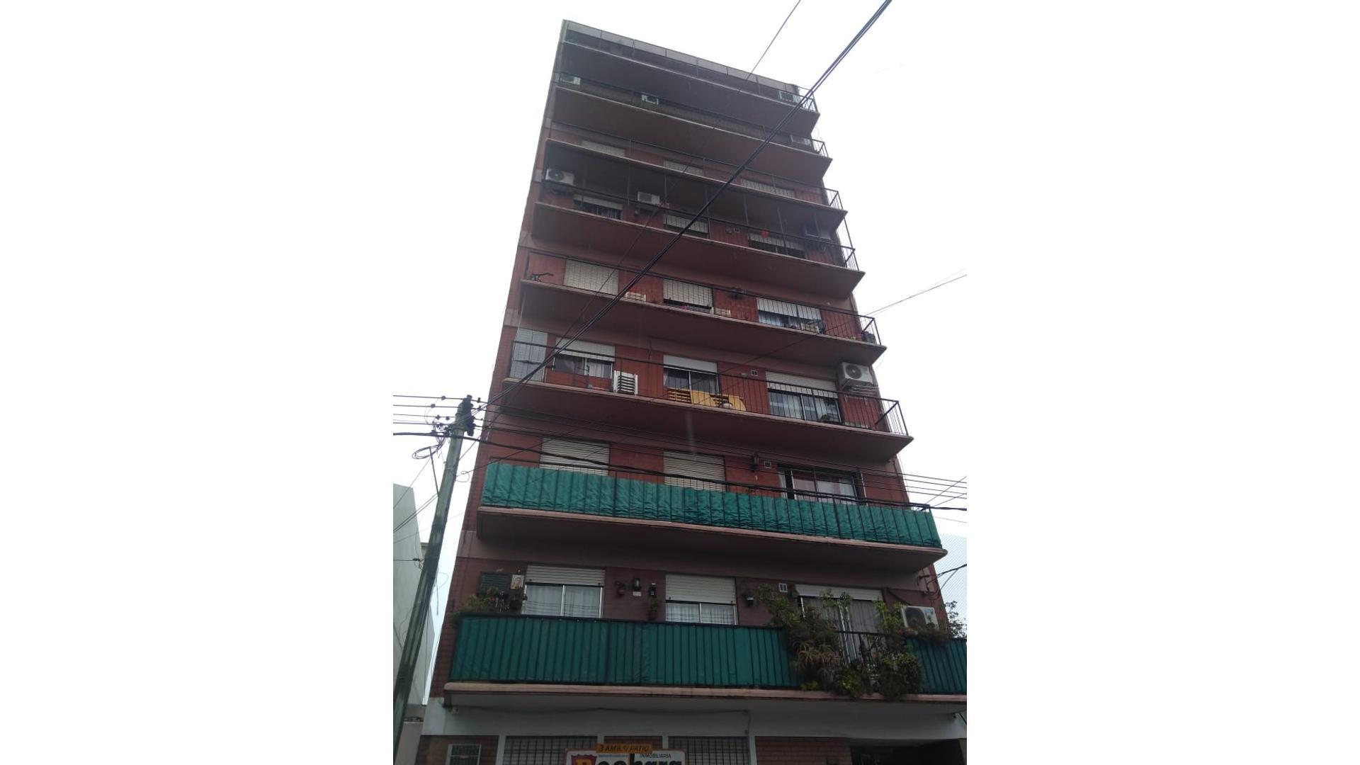 DPTO 4 AMBIENTES, EXCELENTE UBICACIÓN!