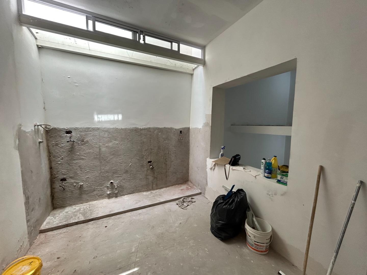 Depto Tipo Casa 4 ambientes con 1 baño