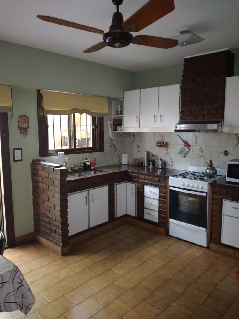 Departamento 4 ambientes en Venta Zona Comercial Ramos Mejia