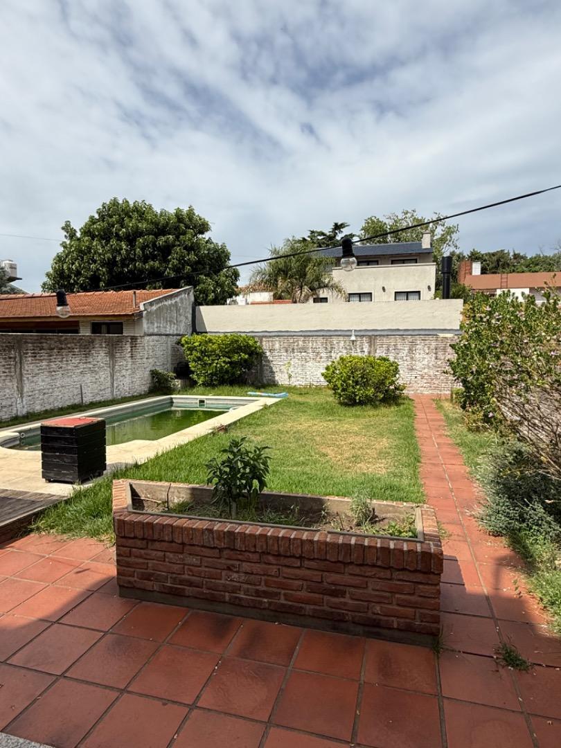 Casa en Venta en Haedo, USD 180.000