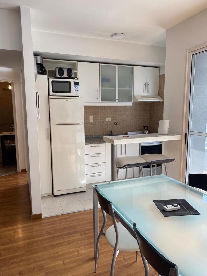 Excelente 2 AMBIENTE C/Balcon Corrido, Lavarropas Palermo