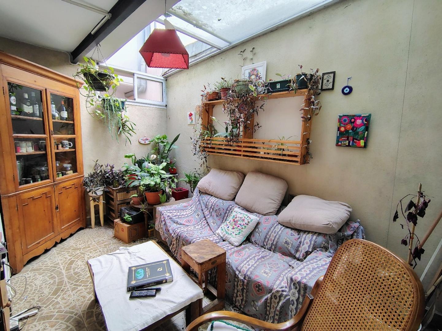 PH reciclado en 2 plantas con terraza y entrada independient