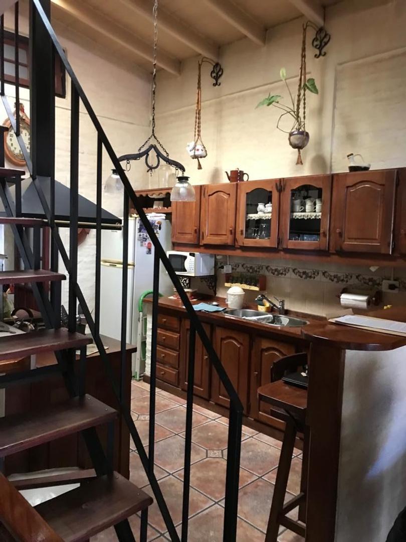 Casa en Venta en Lomas de Zamora, USD 180.000