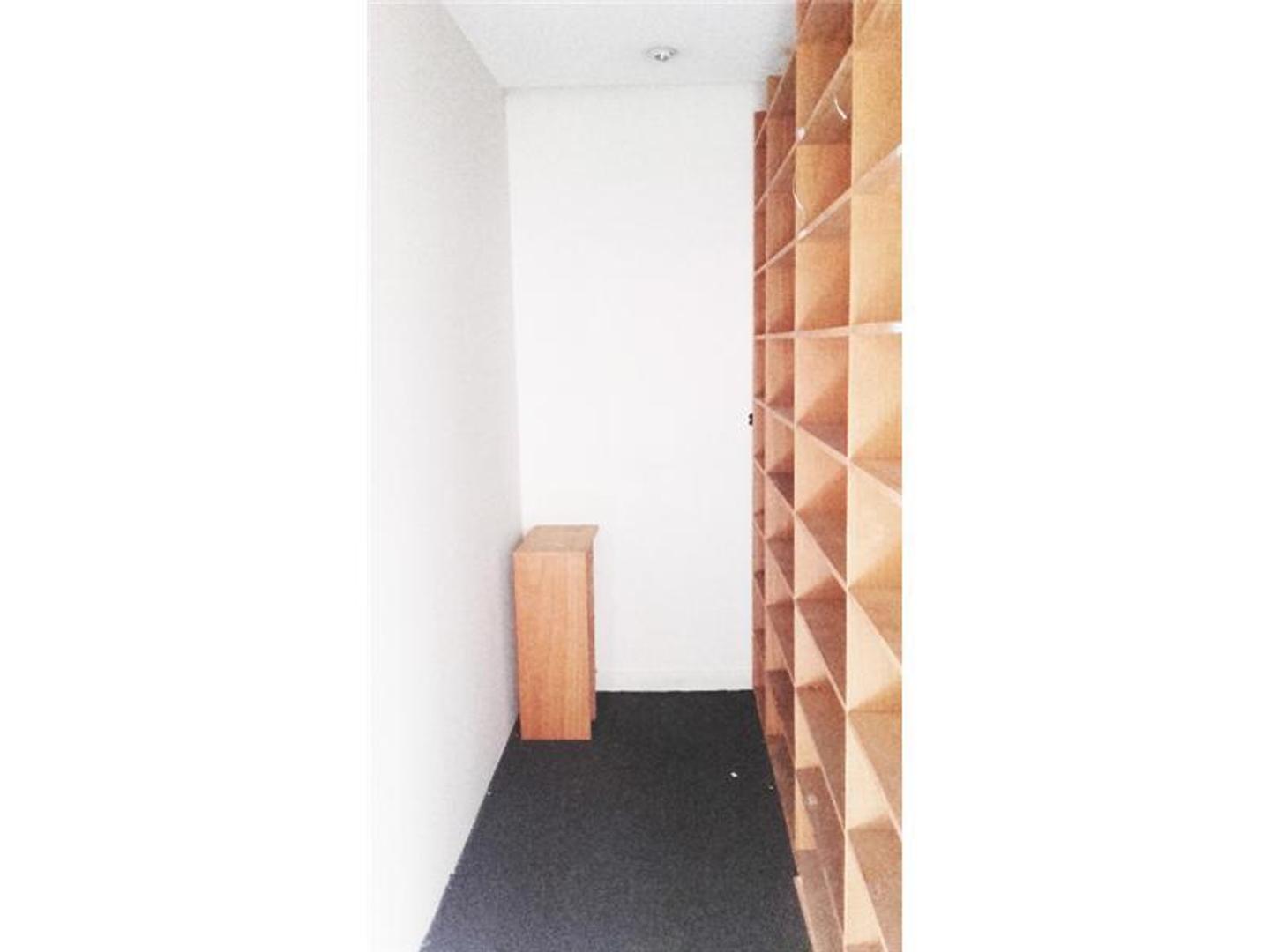 Oficina en Alquiler en Centro, $ 1.500.000